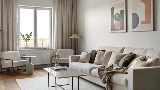 Bostadsrätter till salu i Nacka - foto 1