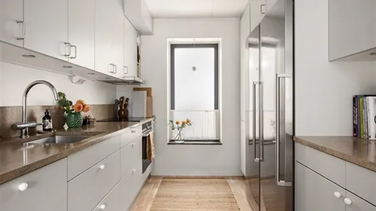 Bostadsrätter till salu i Nacka - foto 13