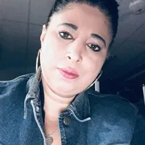 Maria söker lägenhet eller radhus att hyra i Karlstad eller Borlänge